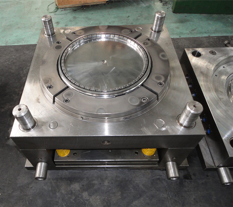 機油桶模(mó)具